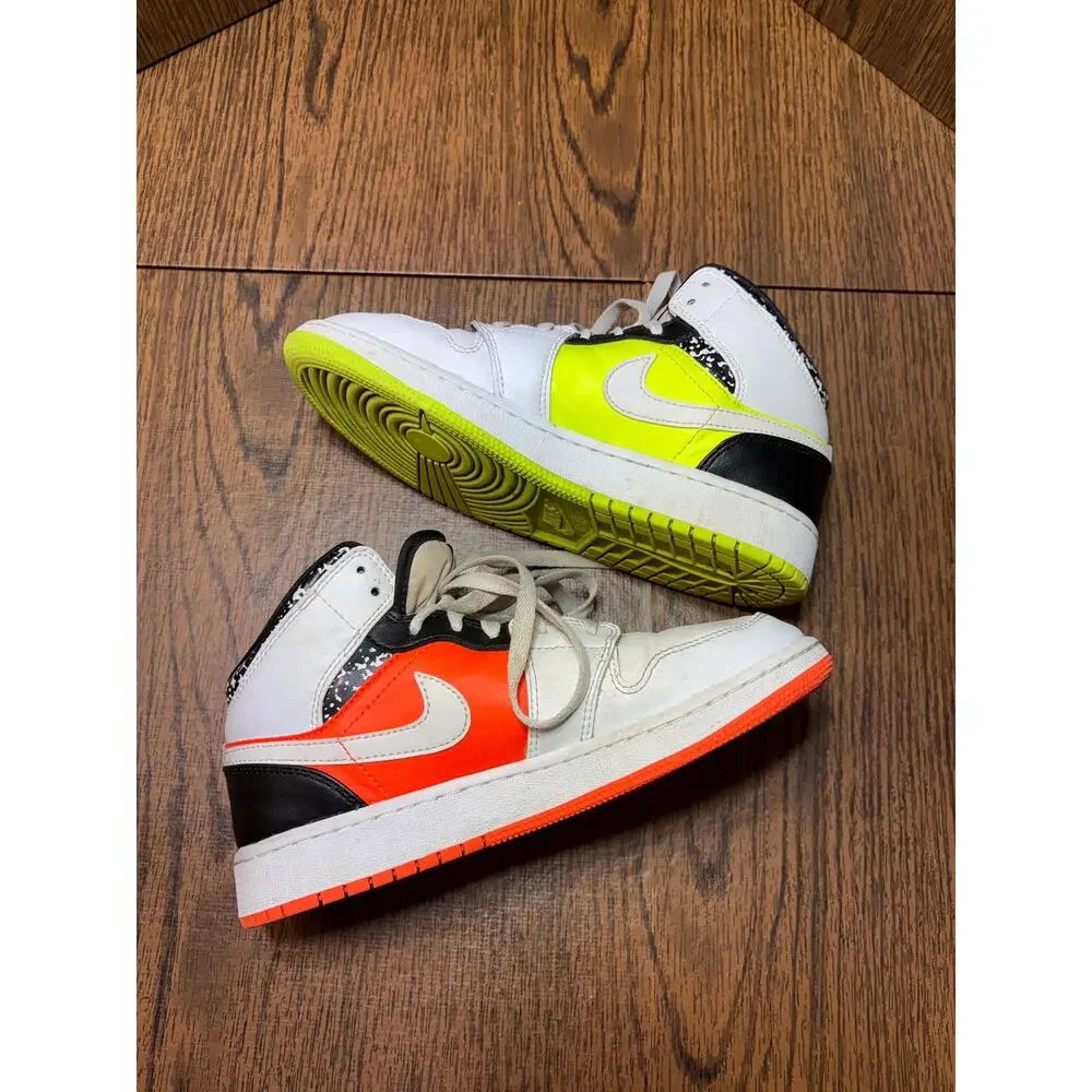 Nike Air Jordan 1 Mid GS Composition Notebook Volt and Orange Size 5Y - Picture 13 of 16